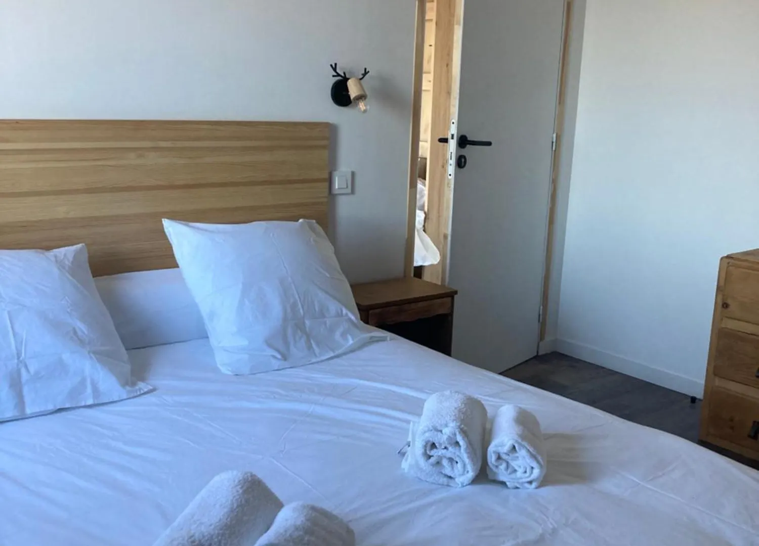 הוילה Saint-Barthelemy-le-Plain Les Jeanlene